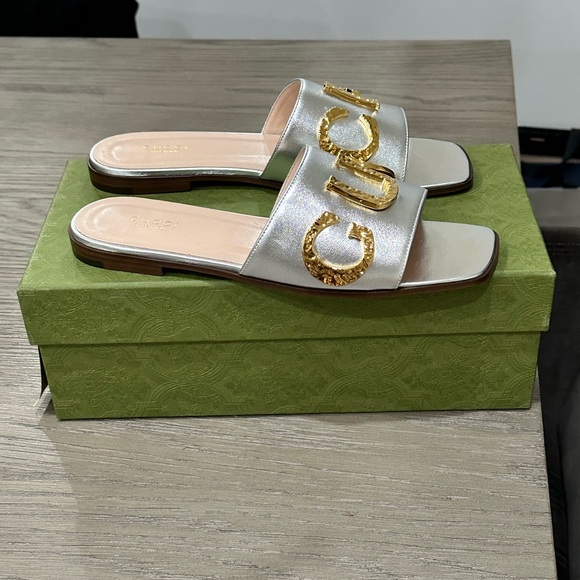 Gucci Sandals - Picture 3 of 13